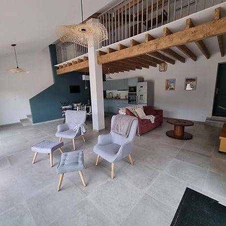 Maison A St Mitre Saint-Mitre-les-Remparts Экстерьер фото